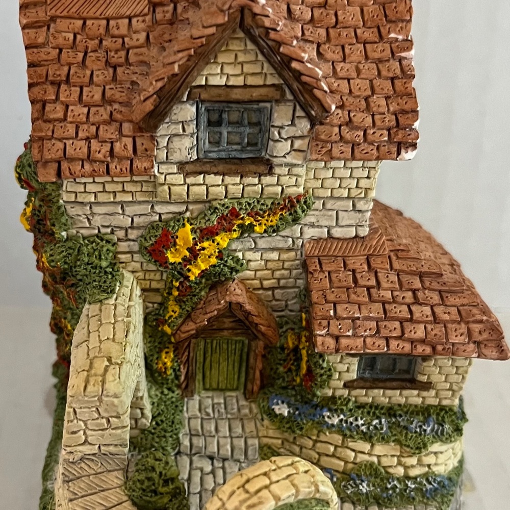 Vintage British Traditions, July St. Anne's Well by David Winter
